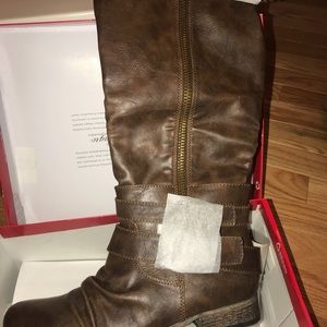 Carlos Santana Cognac Boots